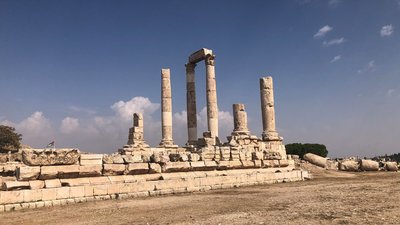 Herkulestempel am Zitadellenhügel über Amman in Jordanien Herkulestempel am Zitadellenhügel über Amman in Jordanien