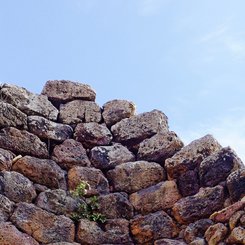 Steinmauer Sardinien