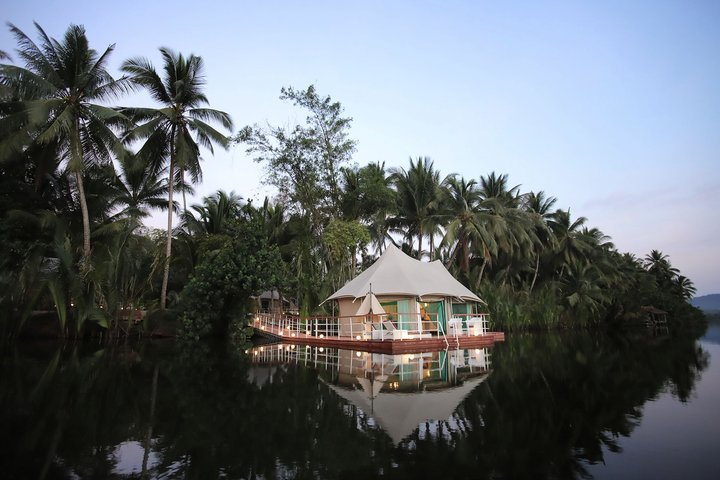 4 Rivers Floating Lodge Koh Kong 4 Rivers Floating Lodge Koh Kong