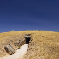 Dolmen El Romeral Antequera Andalusien