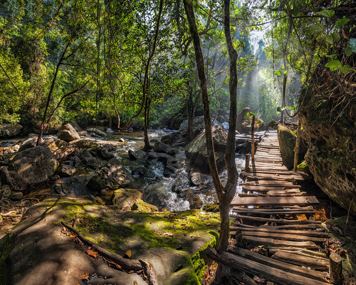 Wasserfall in Kambodscha | Asien Reisen sind Schwerpunkt bei Zugvogeltouristik - besonderes im Fokus: Indochina Reisen nach Kambodscha, Laos und Vietnam