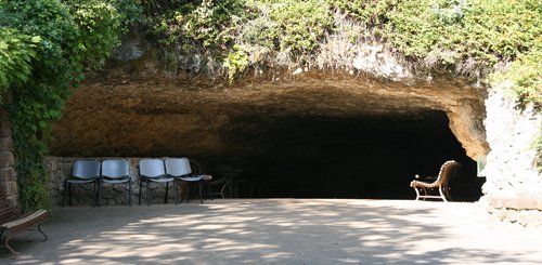 Entrance of the Rouffignac cave, Rouffignac-Saint-Cernin-de-Reilhac, Dordogne, France. This site was occupied by Homo Sapiens, near 13,000 BP