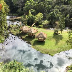 Landschaft am Wasserfall Boavenplateau Südlaos