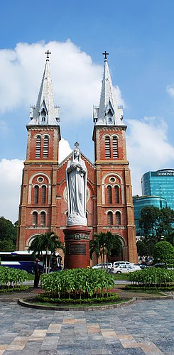 Kathedrale Notre Dame von Gustave Eiffel in Ho Chi Minh City Saigon 