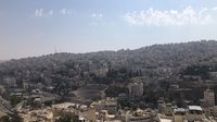 Ausblick vom Zitadellenhügel auf das Theater und die Stadt Amman