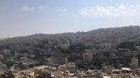 Ausblick vom Zitadellenhügel auf das Theater und die Stadt Amman