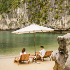 Trinh Nu Beach Halongbay