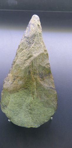 Faustkeil im Museum Santander