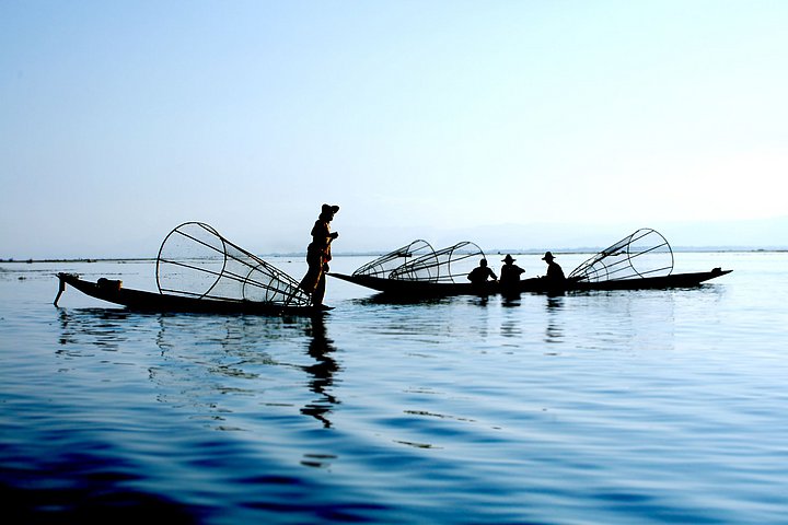 Einbeinruderer am Inlesee Myanmar