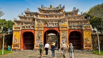 Hien Lam Pavillon Tor der Zitadelle von Hue