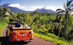VW 181 Kuebelwagentour auf Bali