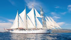 Star Clipper unter Segeln Star Clipper - Unter weißen Segeln